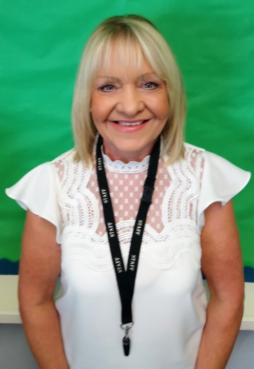 P3 Assistant: Mrs R Donnelly